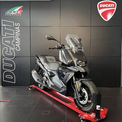 BMW C 400 X BMW C 400 X